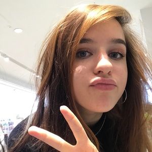 Meet your Posher, Dasha